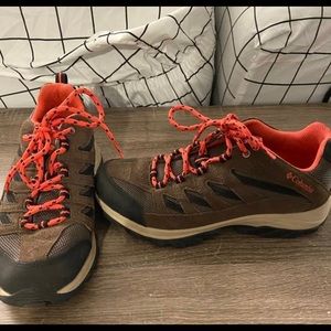 Columbia Womens hiking size 10